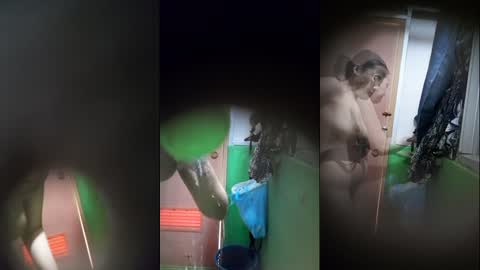 Ngintip Tante Jilbab Mandi Dengan Toket Bulat Yang Lezat